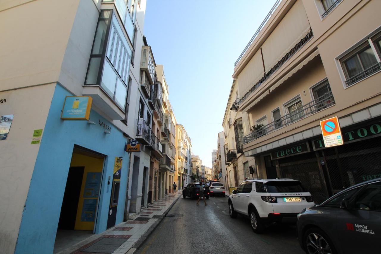 Del Parque Flats Alvarez Suite Malaga Exterior photo